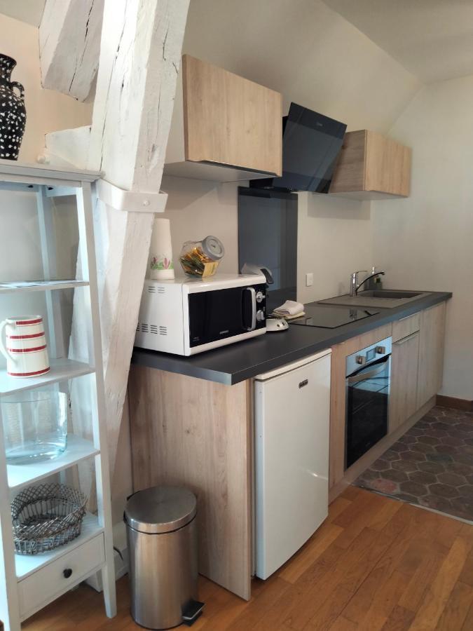 Les Appartements De Chablis Exterior photo
